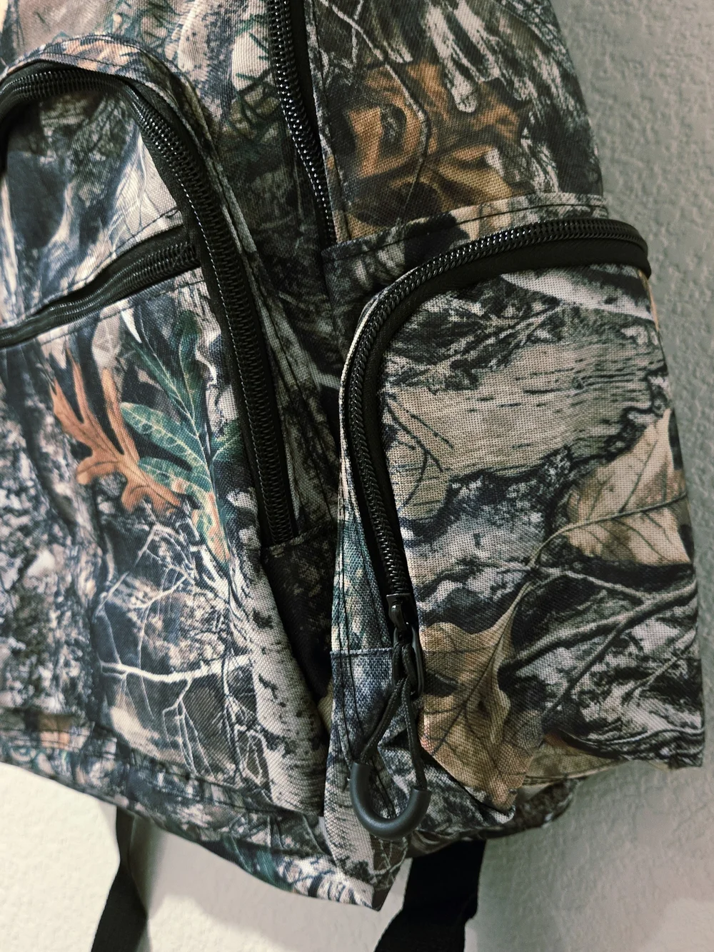 Swiss Design Camo Leaf Print Men's Backpack - Green/Brown